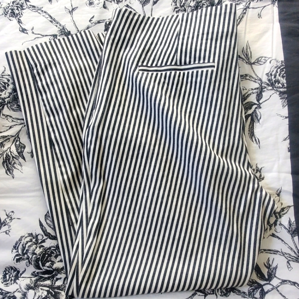 A New Day High Rise Skinny Ankle Pant